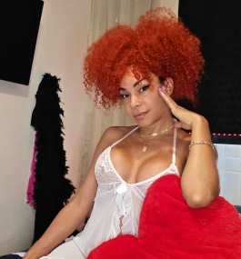 IAMTHEQUEEN